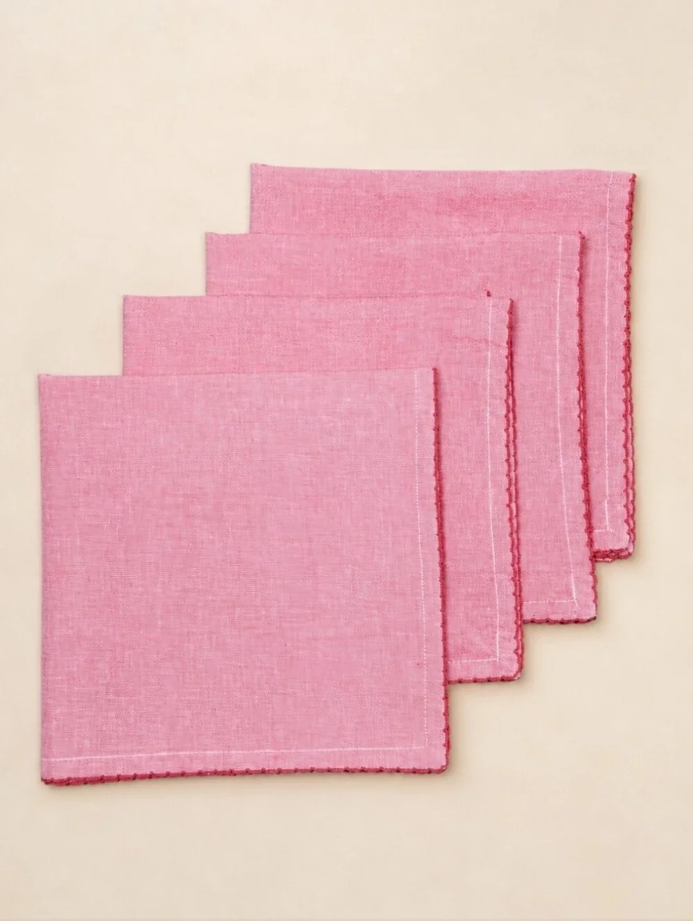 Pier 1 Brick Red Chambray Cotton Napkins Scalloped Edge Set of 4